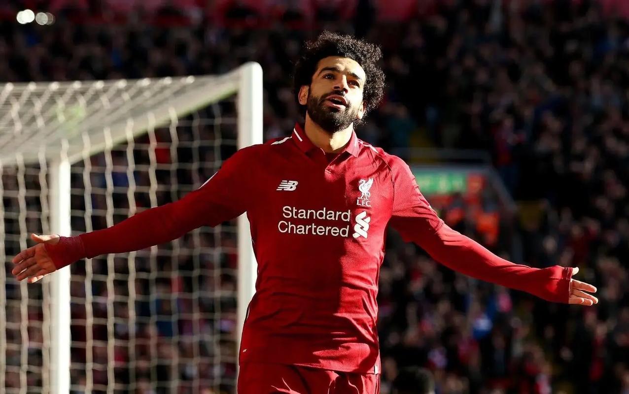 斯帕莱蒂：当后卫不是就为了断对手的球，拿球时要享受比赛（斯帕莱蒂：后卫职责不止断球，持球要享受比赛）