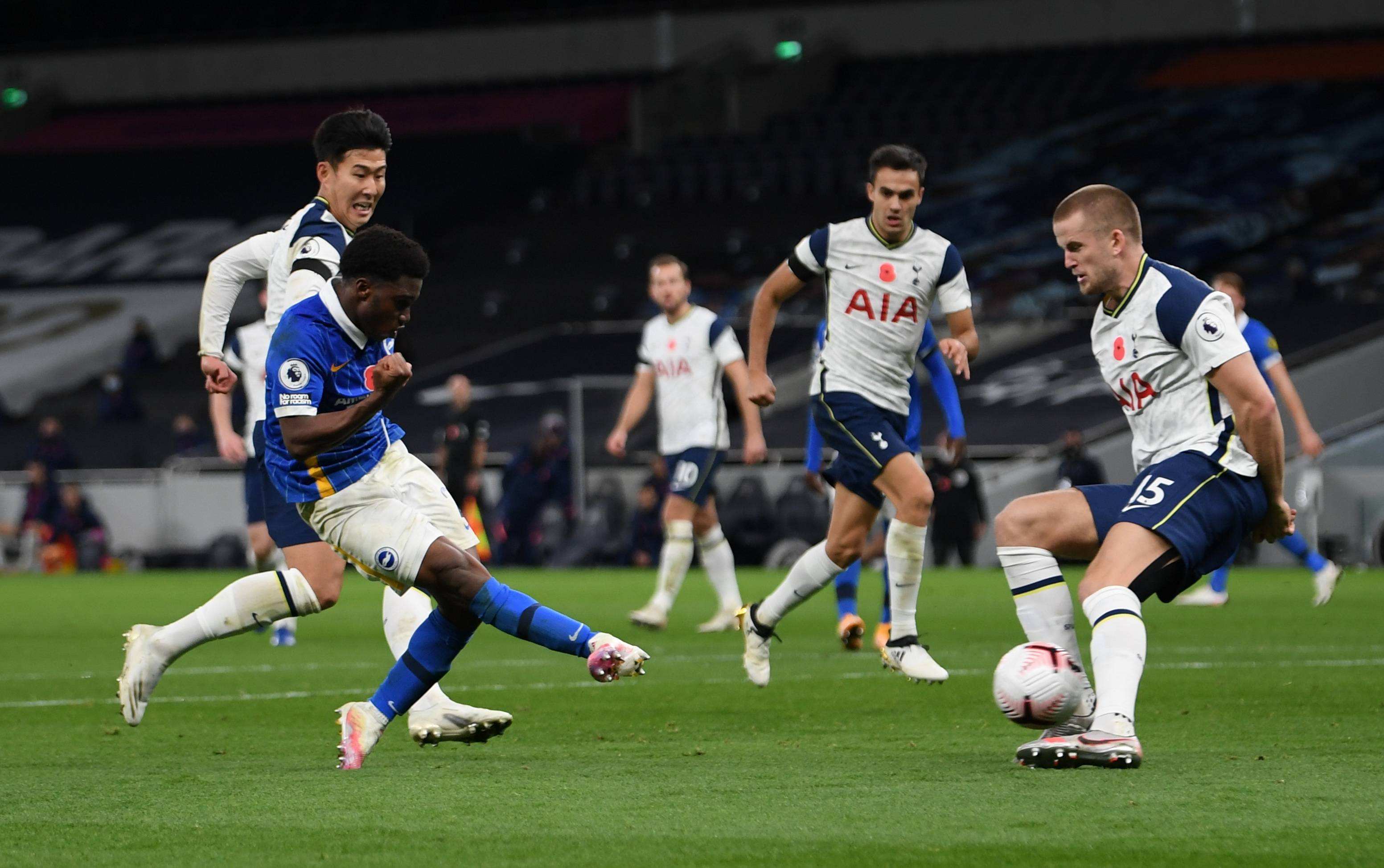 澳超战报：维尔格斯双响马塔助攻，墨尔本胜利2-1阿德莱德（澳超综述：维尔格斯梅开二度马塔送助攻，墨尔本胜利2-1力克阿德莱德）