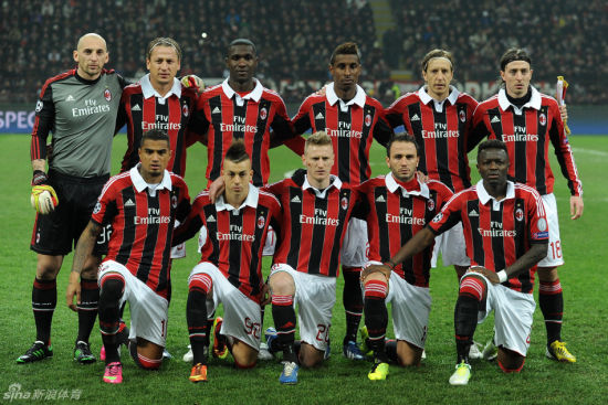 国米迎来6分之战！右路首发奥古弃攻主守，全面遏制对手两核心！（国米迎六分大战：右路首发奥古重防轻攻，全面压制对手双核）