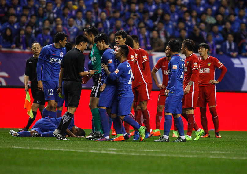 开拓者伤病报告：克林根和阿夫迪亚可以出战，罗威和默里缺席